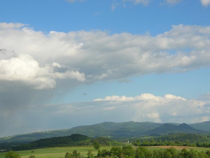 Hotel Karkonosze Villa Nova poleca wypoczynek w samym sercu Kotliny Jeleniogórskiej